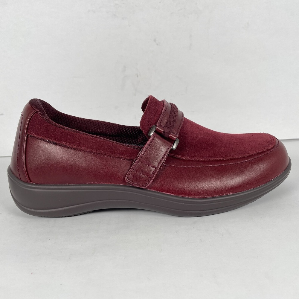 Orthofeet Chelsea 819 Loafers Womens Size 8.5 D Burgundy Leather Comfort Shoes